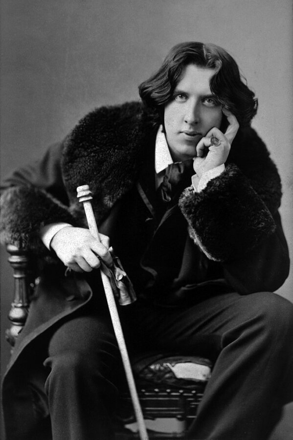 Oscar Wilde (c) public domain